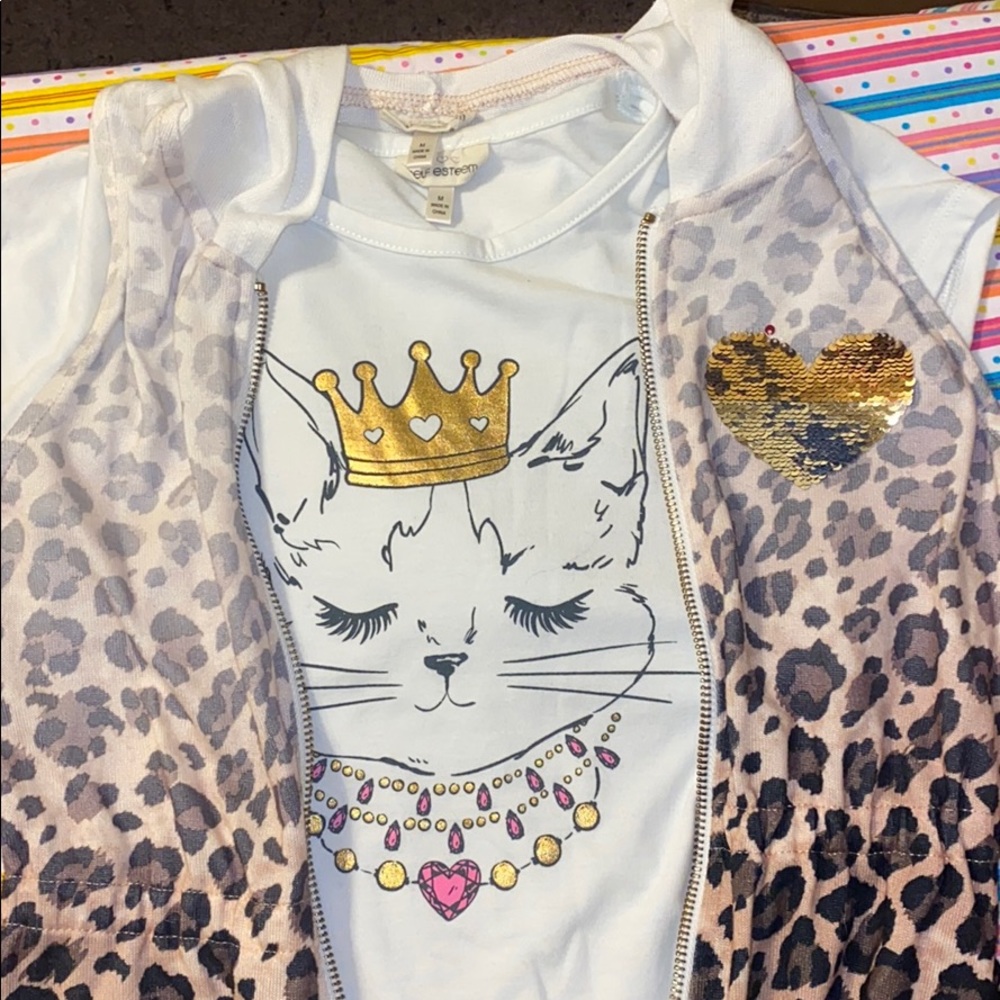 Girls medium shirt